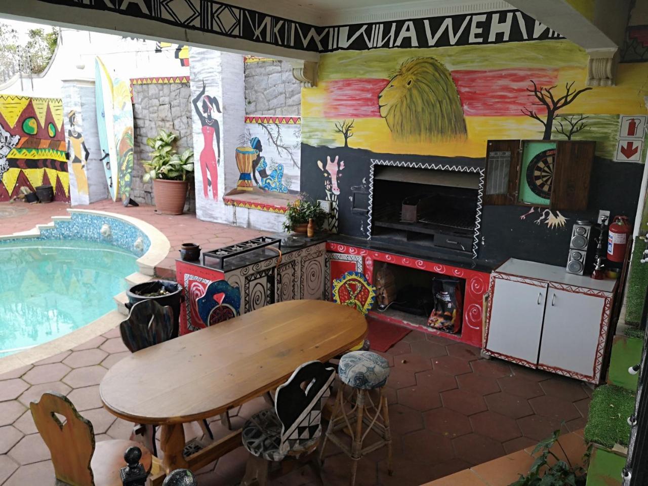 Khululekani - Durban Rasta Hide Out Backpackers Ngoại thất bức ảnh