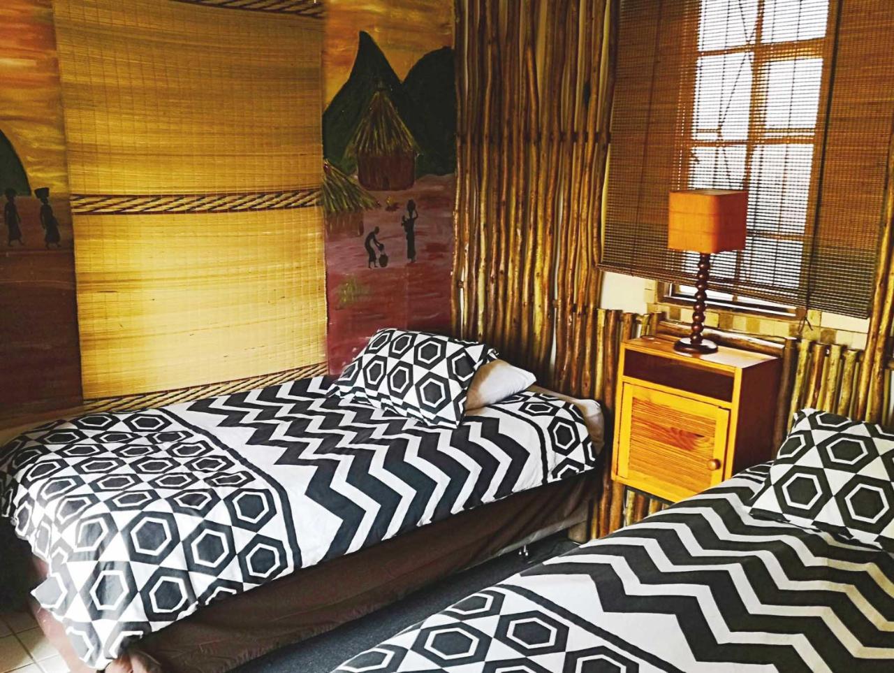 Khululekani - Durban Rasta Hide Out Backpackers Ngoại thất bức ảnh